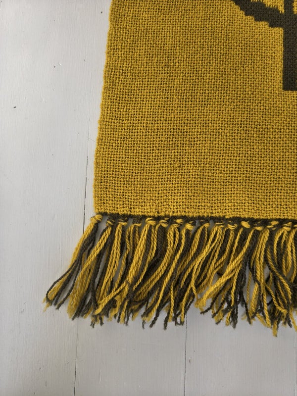 Vintage t&auml;k&auml;n&auml; Onnimanni, sinapinkeltainen&ndash;ruskea